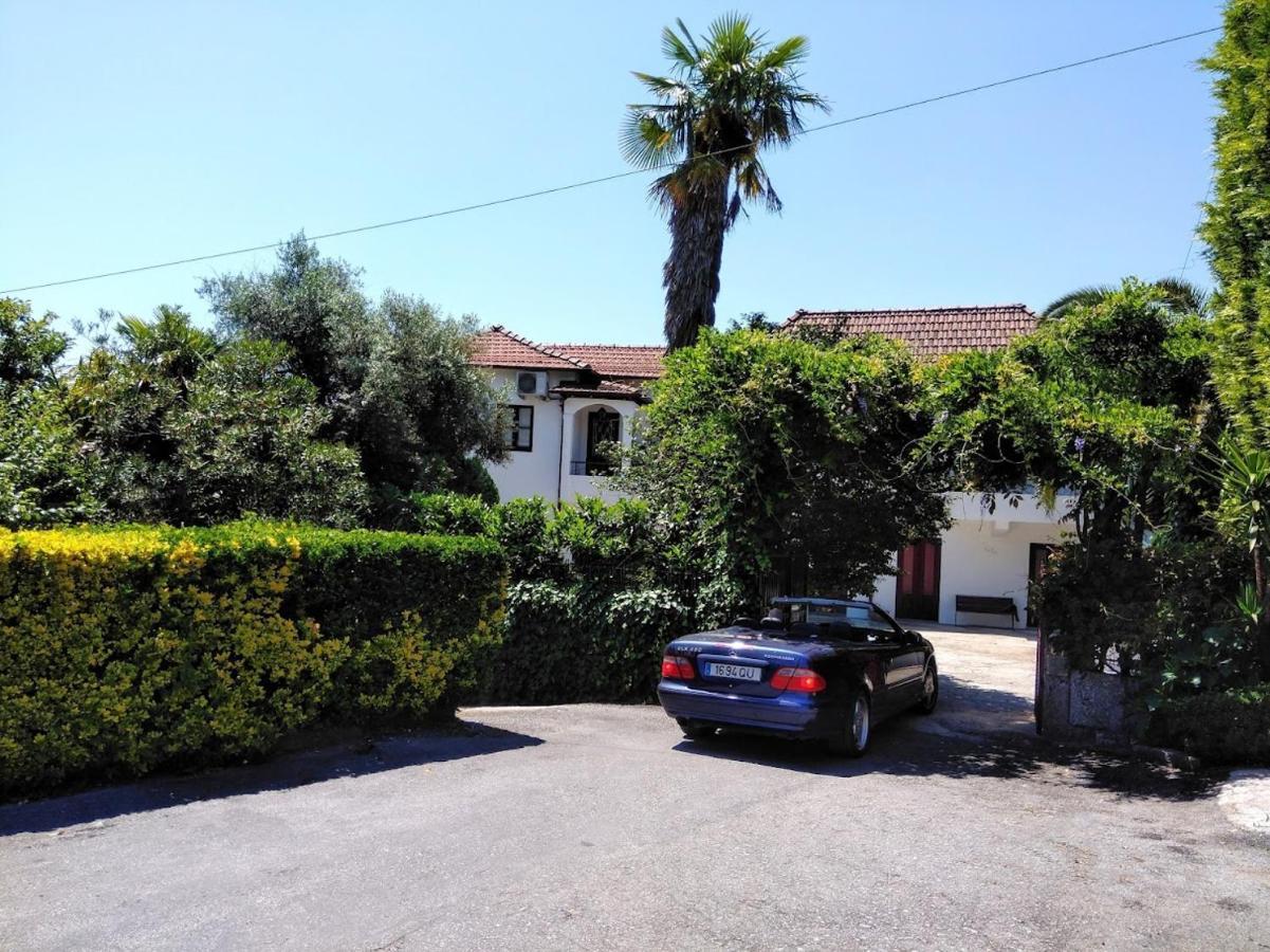 Casa De Marlaes Villa Lousada Esterno foto