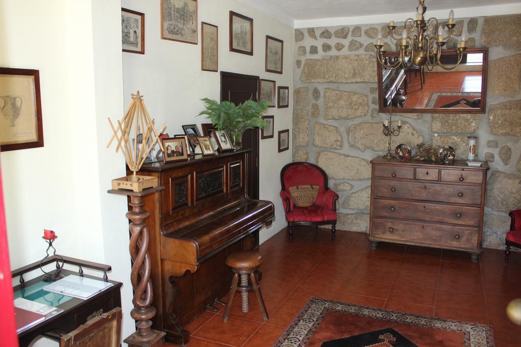 Casa De Marlaes Villa Lousada Esterno foto