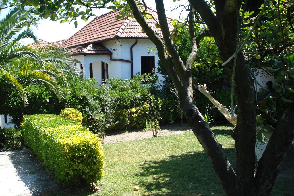 Casa De Marlaes Villa Lousada Esterno foto