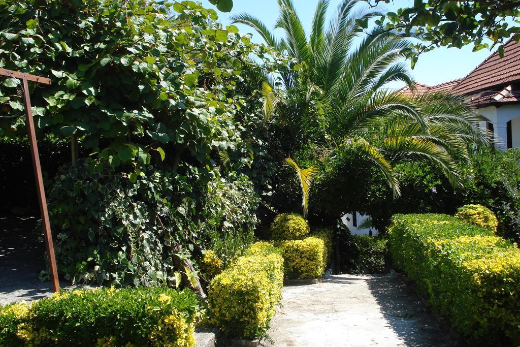 Casa De Marlaes Villa Lousada Esterno foto